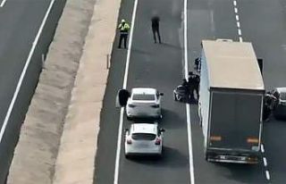 Bakan Yerlikaya son 3 haftanın Narkoçelik operasyonu...