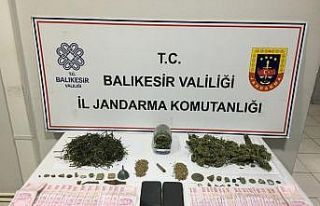 Balıkesir’de 12 ilçede kaçakçılık operasyonu