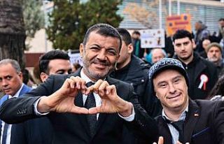 Balonlar ‘Engelsiz bir dünya’ için gökyüzüne...