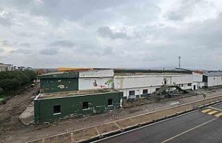 Bandırma Kara Ali Acar Spor Salonu’nun yıkımı...