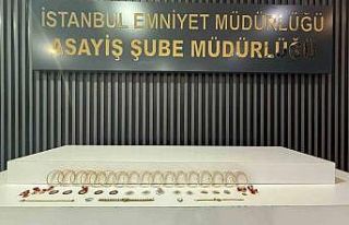 Başakşehir’de yaşlı kadın ‘sahte polis ve...