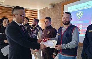 Başarılı emniyet ve jandarma personeli ödüllendirildi