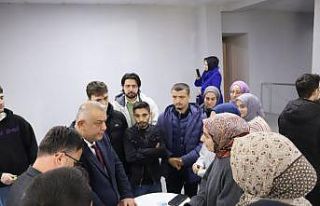 Başkan Bıyık, gençlerle bir araya geldi