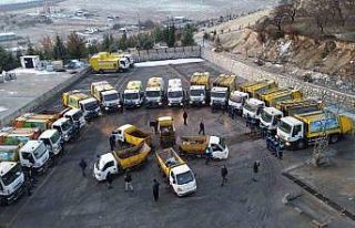 Battalgazi’de temizlik ekipleri 7/24 sahada