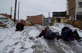 Bayburt’ta kar ve buzlanma düşmeye bağlı kırık...