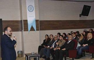 BEÜ’de Malazgirt konulu konferans düzenlendi