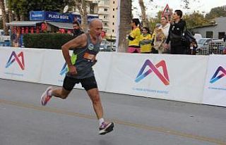 Bin 773 sporcunun ter döktüğü koşunun şampiyonu...