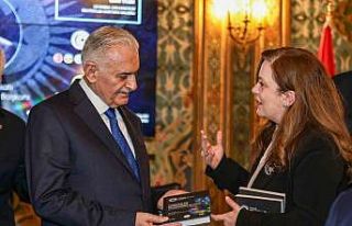 Binali Yıldırım: "21. yüzyıl Türklerin...