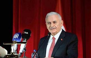 Binali Yıldırım: “THY dünyada ay yıldızlı...