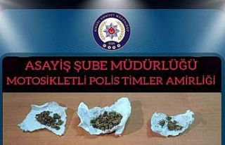 Bingöl’de üzerlerinden uyuşturucu ve ruhsatsız...