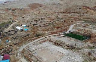 Bir dönem hayvanların yemleri dahi helikopterle...