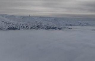 Bitlis’te sislerin kapladığı muhteşem manzara
