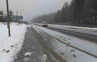 Bolu Dağı’nda kar etkili oluyor