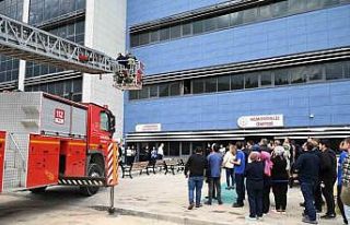 Bozüyük Belediyesi İtfaiyesi’nden hastane personeline...