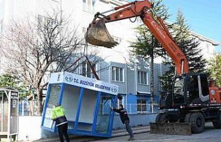 Bozüyük’te kapalı duraklar birer birer yerlerini...