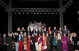 Bursa’da masal dünyasına renkli yolculuk