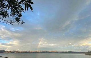 Çift gökkuşağı görsel şölen oluşturdu