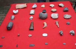 Cumhuriyet dönemi ilk paralarından Osmanlıca yazılı...