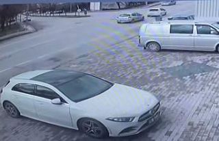 Dalgın sürücünün kaza anı kamerada