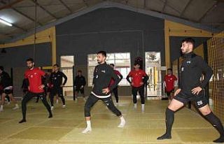 Denizli İdmanyurdu, gözünü zirveye dikti