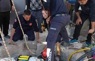 Dinamodaki arızayı gidermek için girdiği kuyuda...