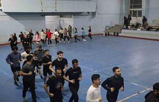 Diyarbakır’da polis olma hayali taşıyan aday...