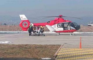 Domuz avında ayı saldırısına uğrayan eski muhtar...