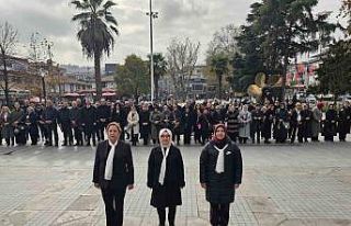 Dünya Kadın Hakları Günü Gölcük’te kutlandı