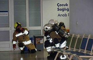 Düzce Üniversitesi hastanesinde yangın tatbikatı...