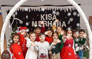 Efeler Belediyesi’nin miniklerinden erken yılbaşı...