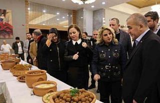 Elazığ’da 76 çeşit Harput saray yemekleri tanıtıldı