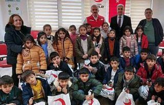 Elazığ’da ilkokul öğrencilerinden anlamlı ziyaret