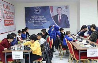 Elazığ’da  satranç müsabakaları sona erdi