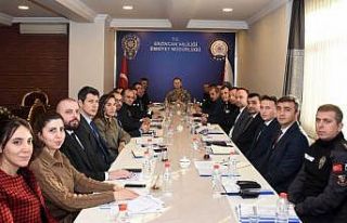 Emniyet Müdürü Baybaba, şube müdürleriyle toplantı...