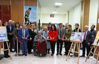 Engelli ressamdan “Kalem ve kâğıdın düeti”...