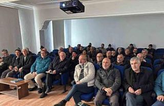 Erzincan’da budama eğitimleri başladı