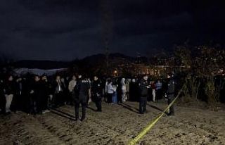 Evlilik yıl dönümünde boşanma aşamasındaki...