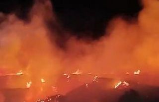 Fabrika bahçesinde çıkan yangın söndürüldü