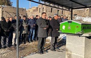 Fabrika yangınında hayatını kaybeden işçi son...