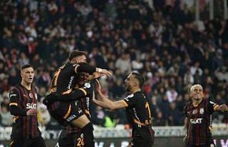 Galatasaray, Sivas’ta farkı 6’ya çıkardı
