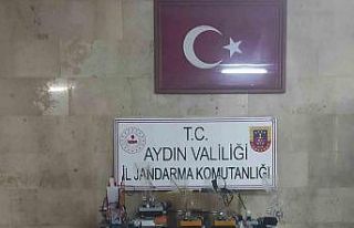 Germencik’te bandrolsüz tütün ele geçirildi