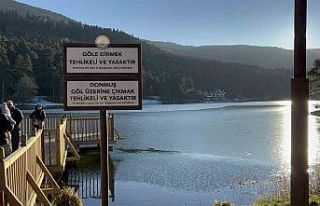 Gölcük Tabiat Parkı, buz tuttu: Ortaya güzel görüntüler...