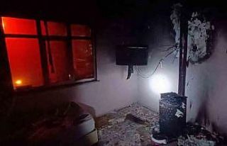 Gönen’de iki köyde çıkan yangında iki kişi...