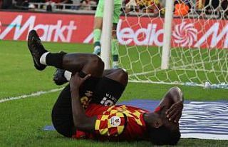 Göztepe’de Datro Fofana ameliyat oldu