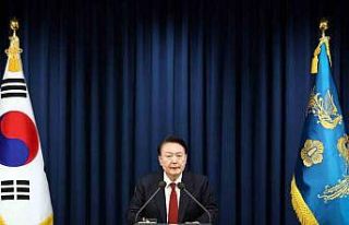 Güney Kore’de sıkıyönetim ilan edildi