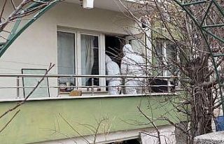 Haber alınamayordu, evinde kafası parçalanmış...