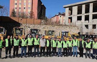 Hakkari belediyesi karla mücadeleye hazır