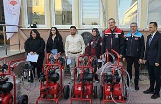 Hayvan yetiştiricilerine ’süt hijyeni ve sanitasyon’...