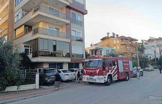 İkamette çıkan yangına ilk müdahaleyi vatandaşlar...