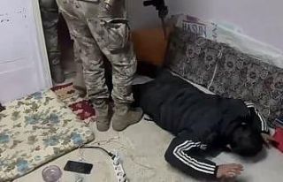 İzmir’de 6 ay takip edilen uyuşturucu tacirlerinin...